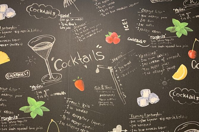 1-Hour Cocktail Masterclass Experience in Dublin - Your welcome drink and how the class starts smoothly