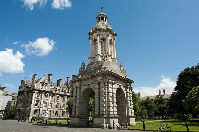 2 Hours Senior’s Historical Private Walking Tour of Dublin - Molly Malone statue: folklore you can actually point to