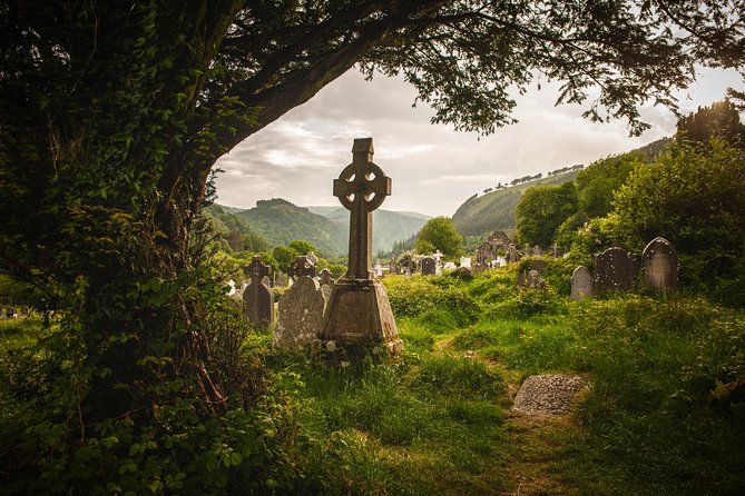 3-Day Blarney Castle, Kilkenny & Irish Whiskey Tour Inc Admission - Stop 5: Cobh and the emigrant port history stop