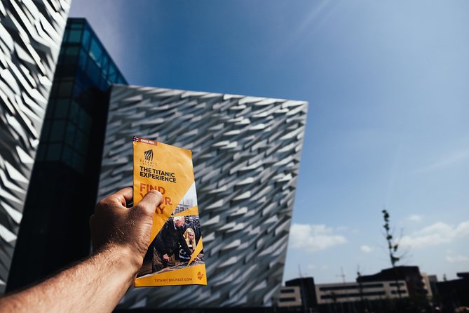 5-Day Northern Ireland and Atlantic Coast Small-Group Tour from Dublin - Comfort, sleeping arrangements, and how the guide shapes the experience