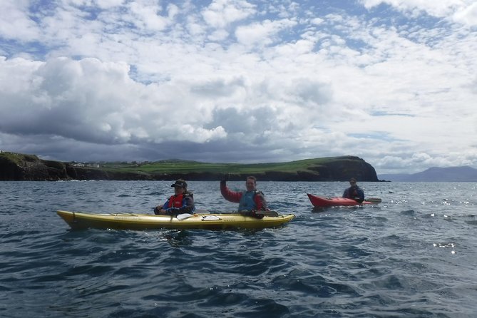 7-Day Great Atlantic Adventure Small-Group Tour of Ireland from Dublin - Days 1 to 2: Rock of Cashel, Blarney Stone, and Kinsale’s easy evening