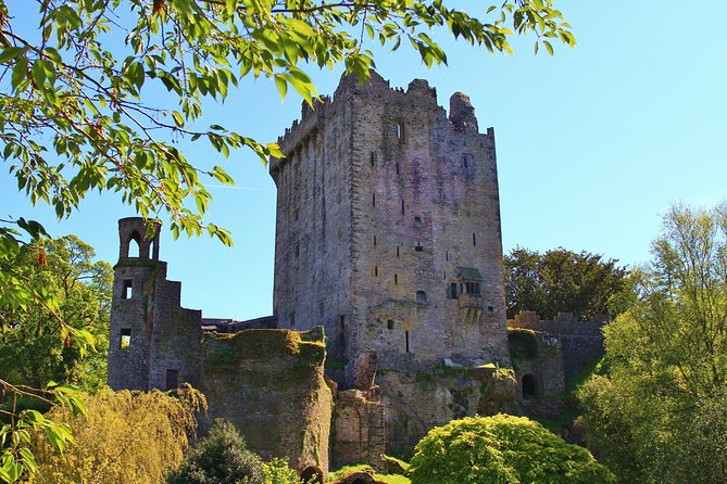 8 Day Emerald Explorer Small Group of tour of Ireland - Day 3: Muckross House and Torc Waterfall, Gap of Dunloe, then Dingle