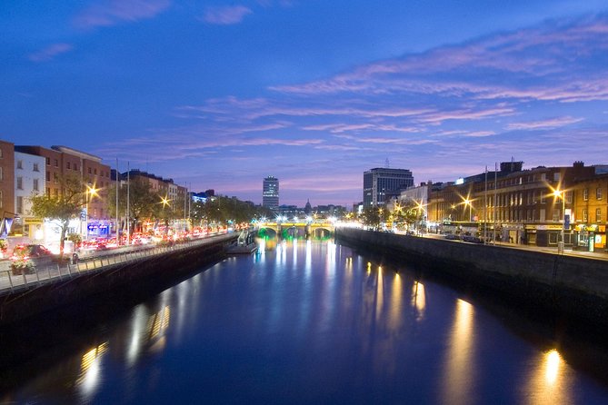 90 Minute Dublin Walking tour and Sightseeing tips - Aston Quay to O’Connell Street, your orientation crash course