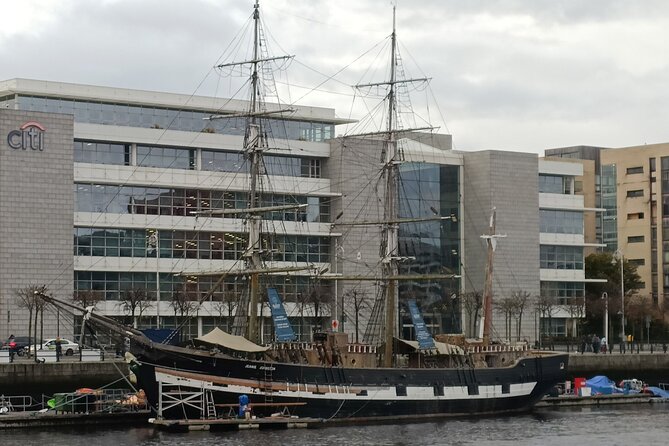 A Self Guided Walking Tour of Dublin's Docklands - Famine Memorials and Seafarers: The Heaviest Stops in the Route