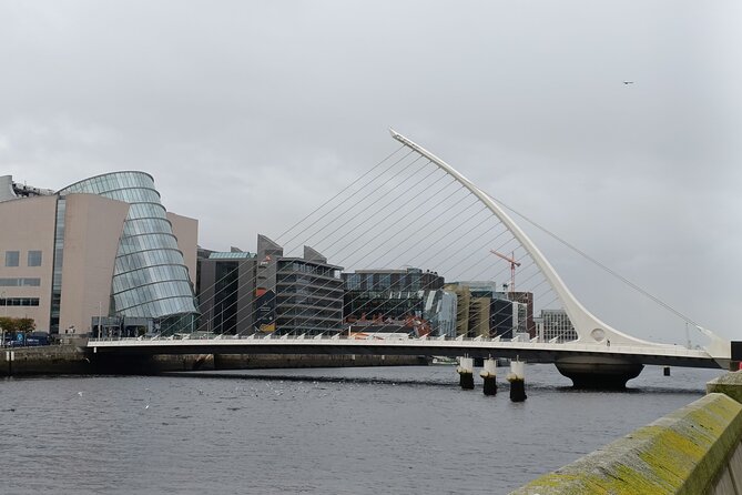 A Self Guided Walking Tour of Dublin's Docklands - Crossing the Liffey: Bridges with Views and Big-City Names