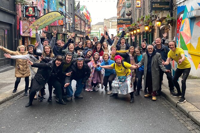 A Silent Disco Walking Tour - The 10-minute Temple Bar warm-up that sets the tone