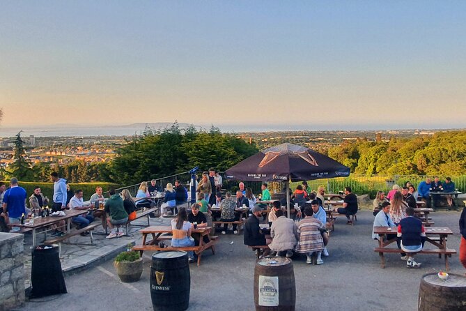 Afternoon Dublin Mountain Pub Tour(small group pub crawl max 15) - The Merry Ploughboy Gastro Pub: Warm Foothills Atmosphere and Easy Socializing