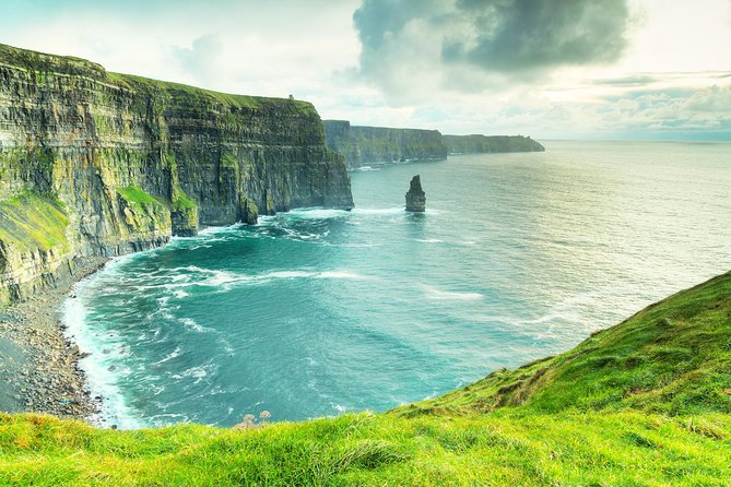 Aran Island, Cliffs of Moher & Cruise tour from Galway. Guided. - Inisheer: What You Do Once You Land