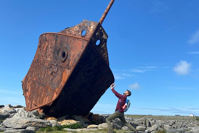 Aran Islands Bike Tour with Tea and Scones from Galway - Tea, scones, and stories in a privately reserved café
