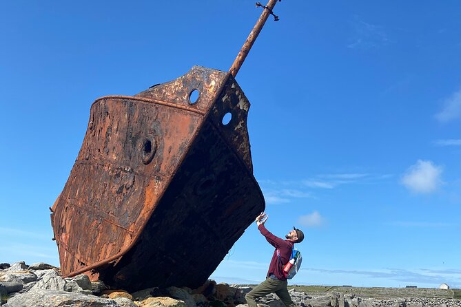 Aran Islands Bike Tour with Tea & Scones - Day Trip to Inisheer from Doolin - Lunch without the scramble: reservation handled, so you actually eat