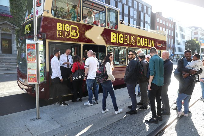 Big Bus Dublin Hop-on, Hop-off Sightseeing Tour with Live Guide - The Live Guide Factor: Names You Might Hear