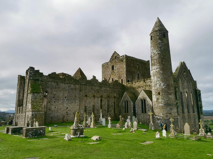 Blarney Castle: Private Guided Day Tour from Dublin - Private Dublin to Cashel and Cork, minus the group-bus stress