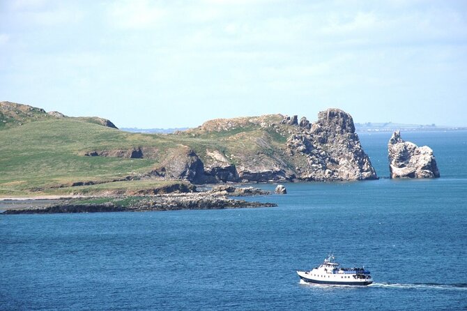 Boat Trip from Dun Laoghaire to Howth - Dalkey Island to Clontarf: watching the coast from the water