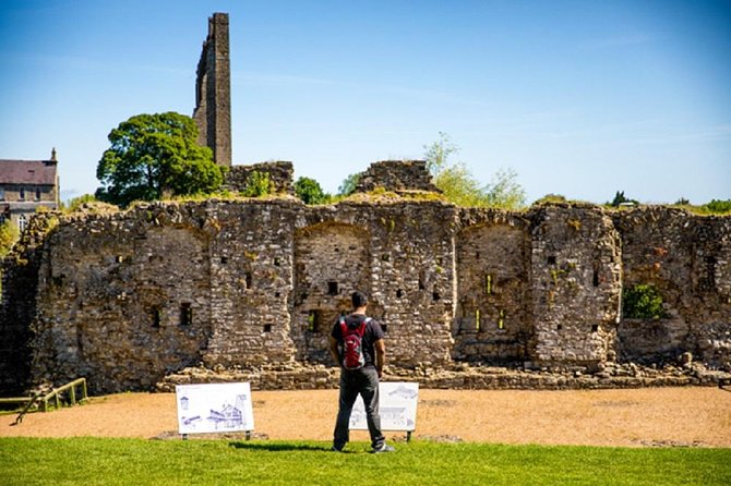Celtic Boyne Valley & Ancient Sites Day Tour From Dublin - Loughcrew Cairns: Passage Tombs and 6,000-Year-Old Carvings