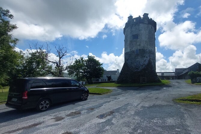 Cliffs of Moher and Burren Private Day Tour - The Burren’s limestone pavement and Corcomroe Abbey