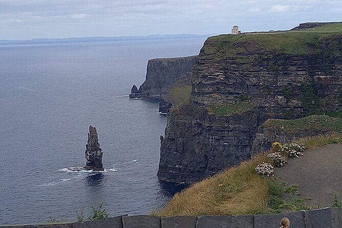 Cliffs of Moher and Burren Private Day Tour - First glimpse of Galway Bay: Dunguaire Castle and Kinvara