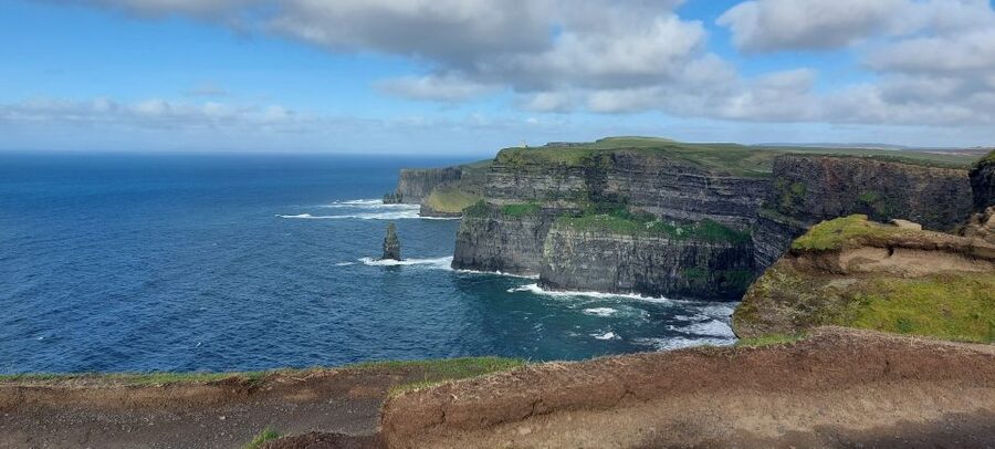 Cliffs of Moher and National Park Private Limousine Tour - A private limousine day from Galway that feels like a proper plan