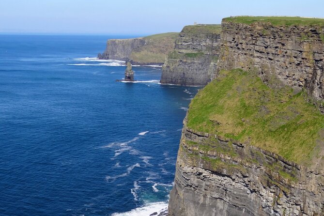 Cliffs of Moher, Burren and Bunratty with Private Chauffeur Tour - The guide factor: why a good driver changes everything