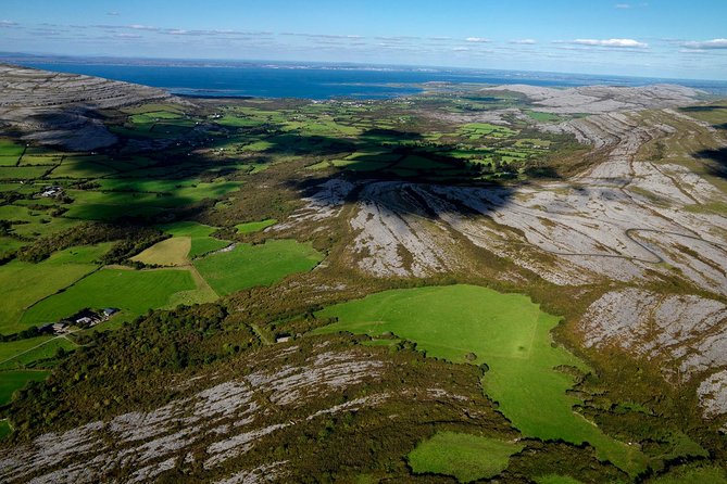 Cliffs of Moher Day Tour from Limerick: Wild Atlantic Way - Bunratty Castle and Folk Park: the medieval photo stop