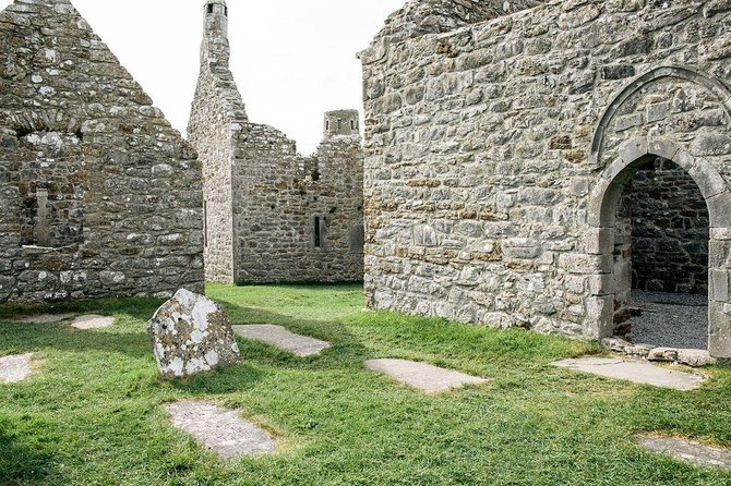 Cliffs of Moher Private Full Day Tour From Dublin - Transportation Comfort, Walking Pace, and What to Plan For