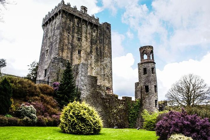 Cobh cruise excursion, Blarney, Cork & Kinsale. Car or Minibus. - Stop 1: Blarney Castle and Gardens, Plus a Crowd-Smart Start
