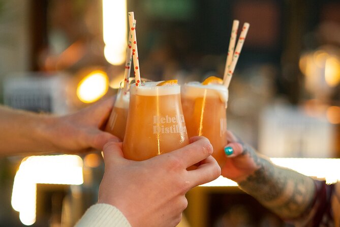 Cocktail Masterclass & Distillery Tour Combo - The 1 hour 45 plan: tour plus mixology plus two custom cocktails