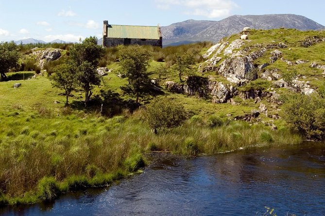 Connemara & Connemara National Park day tour from Galway. Guided. - The 3-Hour Choice: Connemara National Park or Kylemore Abbey