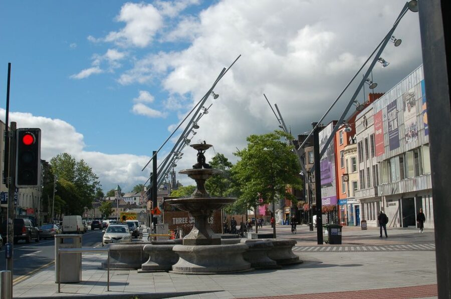 Cork: Guided Historical Walking Tour - A one-hour Cork loop that makes the city map click