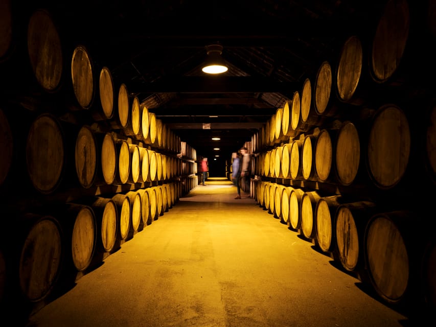 Cork: Midleton Distillery Behind the Scenes Tour & Tasting - Who should book this tour in Cork