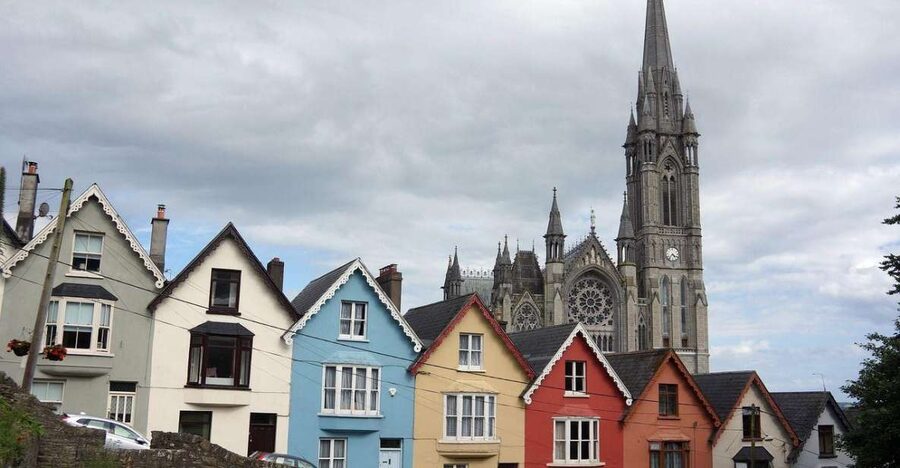 Cork Private Walking Tour - Starting at the National Monument, then letting Cork talk