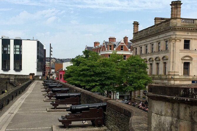 DAY TOUR: Highlights of Derry and Donegal - Crossing into Donegal for Grianan an Aileach and Burt Castle