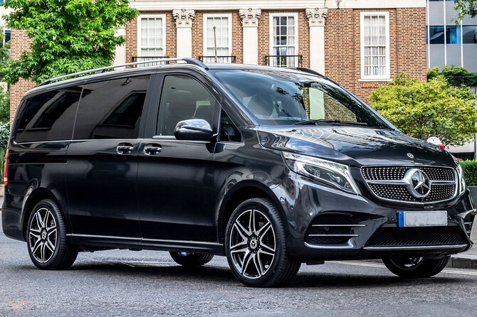 Departure Transfer Dublin to Dublin Airport by Van or Minibus - Meet and greet pickup, plus luggage help that reduces morning friction