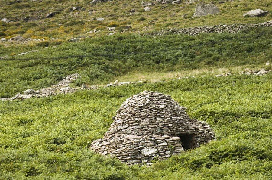 Dingle Day Tour from Limerick - Blasket Islands viewpoints: why this view has a human story
