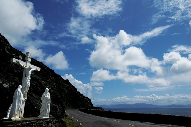 Dingle Peninsula and Slea Head Day Tour - Dingle Peninsula and Slea Head make a smart one-day combo