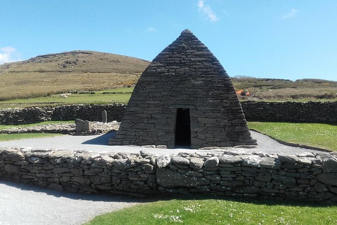 Dingle Peninsula Slea Head Private Tour - Your Route: From Inch Beach to Annascaul, Then Toward Slea Head