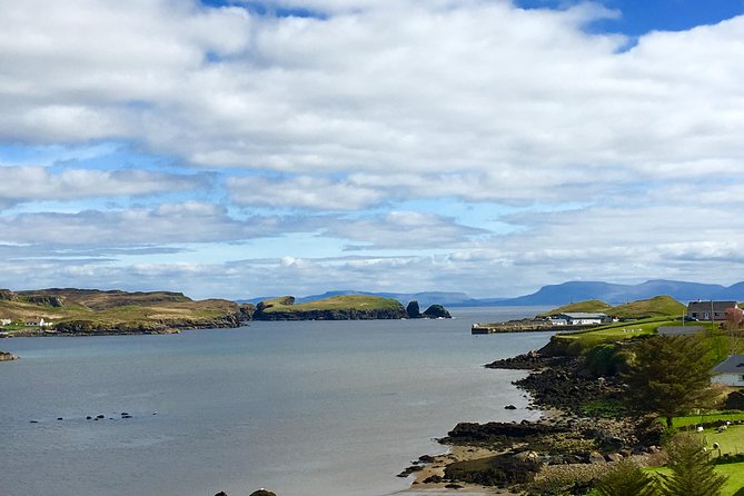 Donegal Coast One Day Self-Guided E-Bike Tour - Glencolmcille Folk Village and Clocha na hEireann: history and a quick Ireland moment