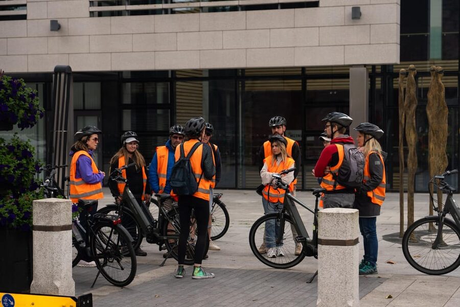 Dublin: Bike & E-Bike Tour with a Local Guide - What to wear and bring, plus what you should not plan on