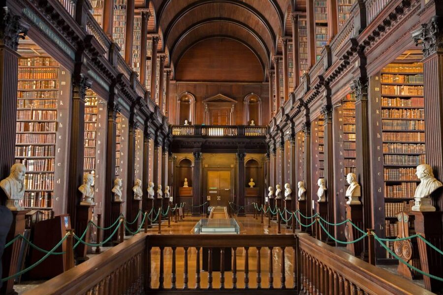 Dublin City Walking Tour, Vikings, St. Partick, Highlights - St Stephen’s Green on the 3, 4, and 6-hour tours