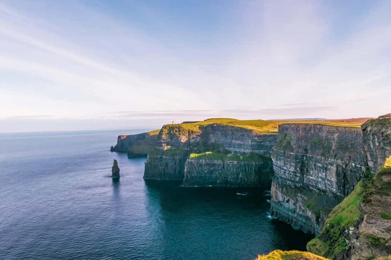 Dublin: Cliffs of Moher, Bunratty Castle and Ennis Day Trip - Key highlights to look for
