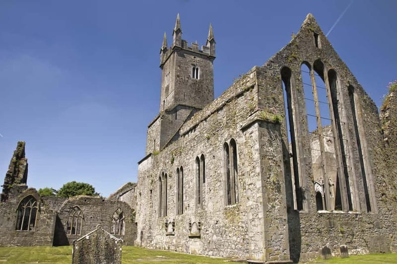 Dublin: Cliffs of Moher, Bunratty Castle and Ennis Day Trip - Price and value: what $56 buys you on this route