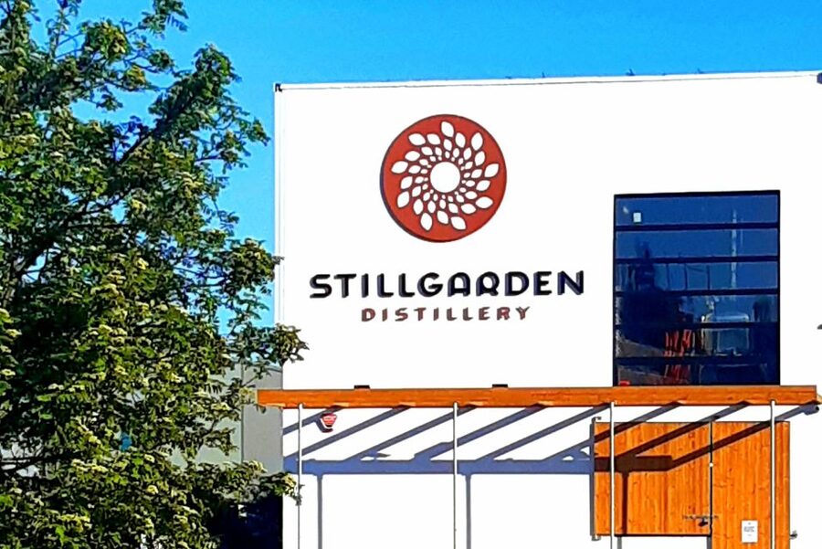 Dublin: Cocktail Masterclass - Molecular Cocktails: Mixing Two Signature Drinks You Can Actually Recreate
