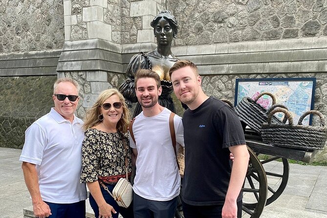 Dublin Express Private Guided Walking Tour - Temple Bar Stops For History, Food, Music, and What To Do Next
