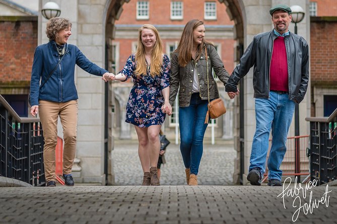 Dublin Family Adventure: Cherished Memories in Every Photo - Stag’s Head and The Dame Tavern: classic pub mood for portraits