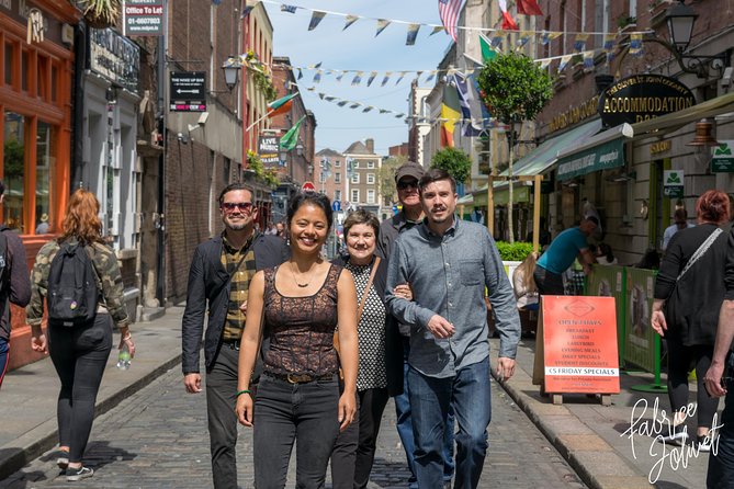 Dublin Family Adventure: Cherished Memories in Every Photo - Dublin Castle: quick views of big rooms and political stone