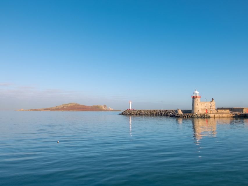 Dublin: Full-Day Howth and Malahide Castle Tour - Price and logistics: what $56 buys for a full day out of town