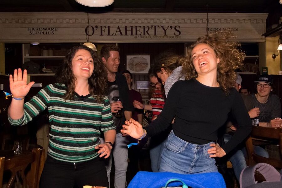 Dublin: Generation Pub Crawl - The Pub Stops and Live Music: What You Get Between the Club Hits
