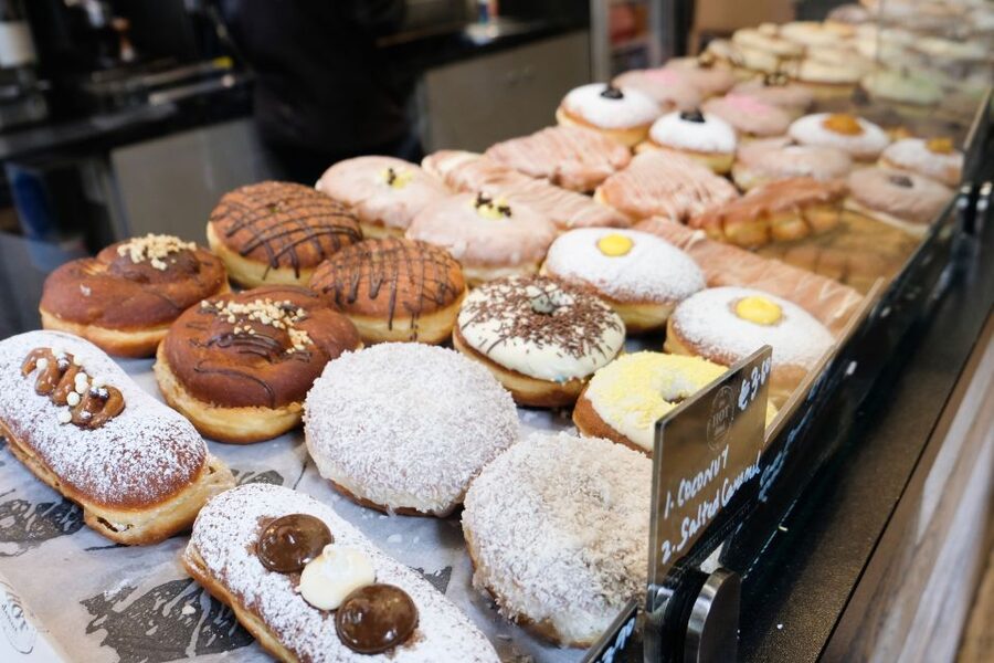 Dublin: Guided Delicious Donut Tour with Tastings - Why the history bits actually help (Erin, Karen, Aaron style)