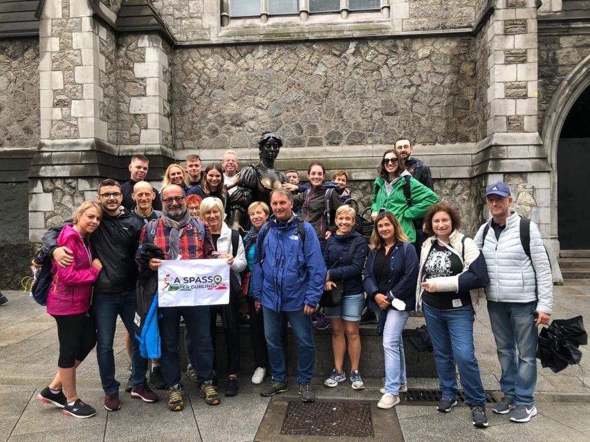 Dublin Highlights: 2.45-Hour Walking Tour in Italian - Dublin Castle, St Patrick’s Cathedral, and Christ Church Cathedral