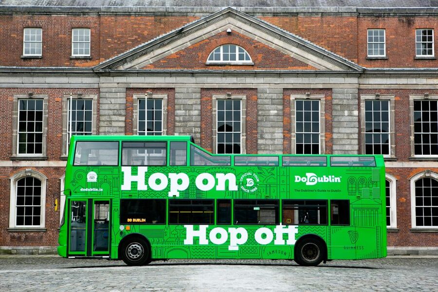 Dublin: Hop-on Hop-off Bus Tour - National Library, National Gallery, Leinster House, and Natural History Museum