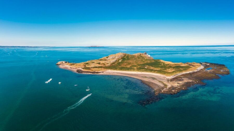 Dublin: Howth Cliffs and Lighthouse Cruise - Getting to the pier: the West Pier meeting point tip